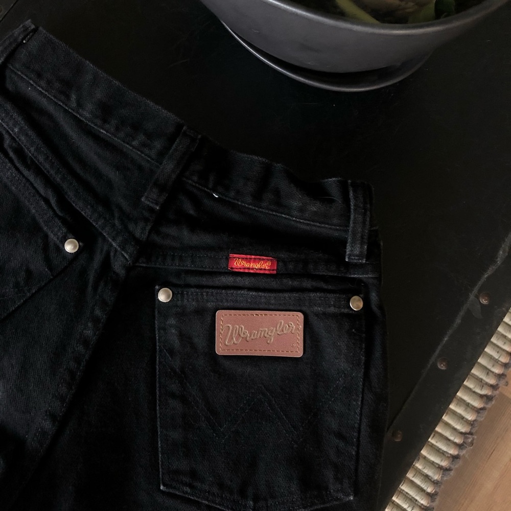 Wrangler vintage style high waisted shorts